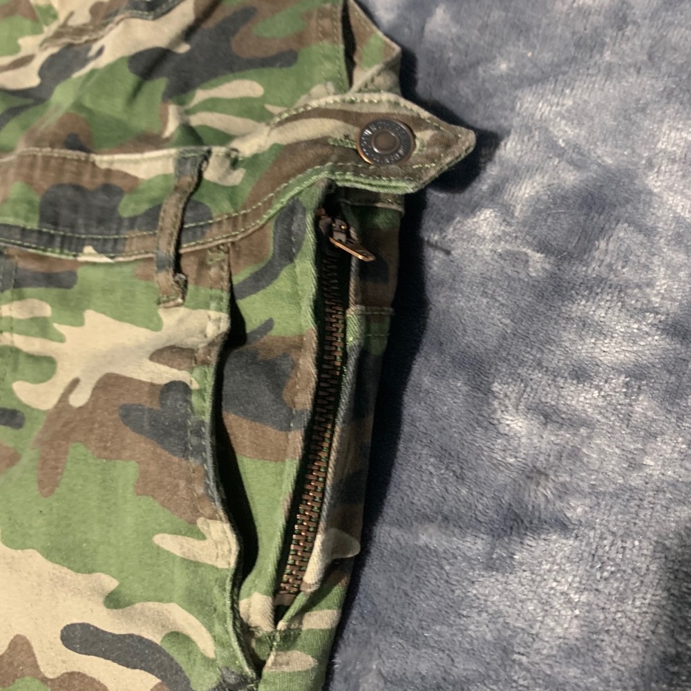 Overalls - Picture 2 of 3